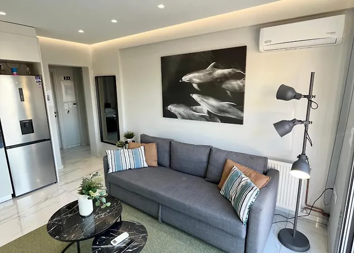 Апартаменты Blueline 1 Лоутраки